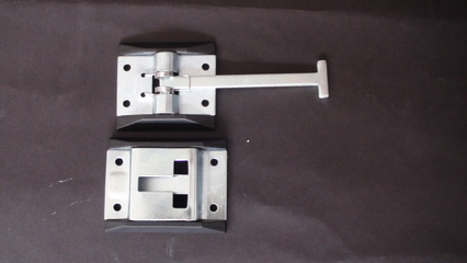 02421+02422門掛鉤 廂式車門鎖配套風鉤的汽車配件詳解